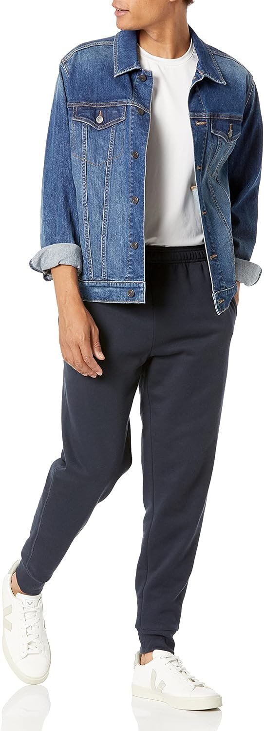 Amazon Essentials Men's Joggers Sweatpants, Fleece, Comfortable Fit - Image 6