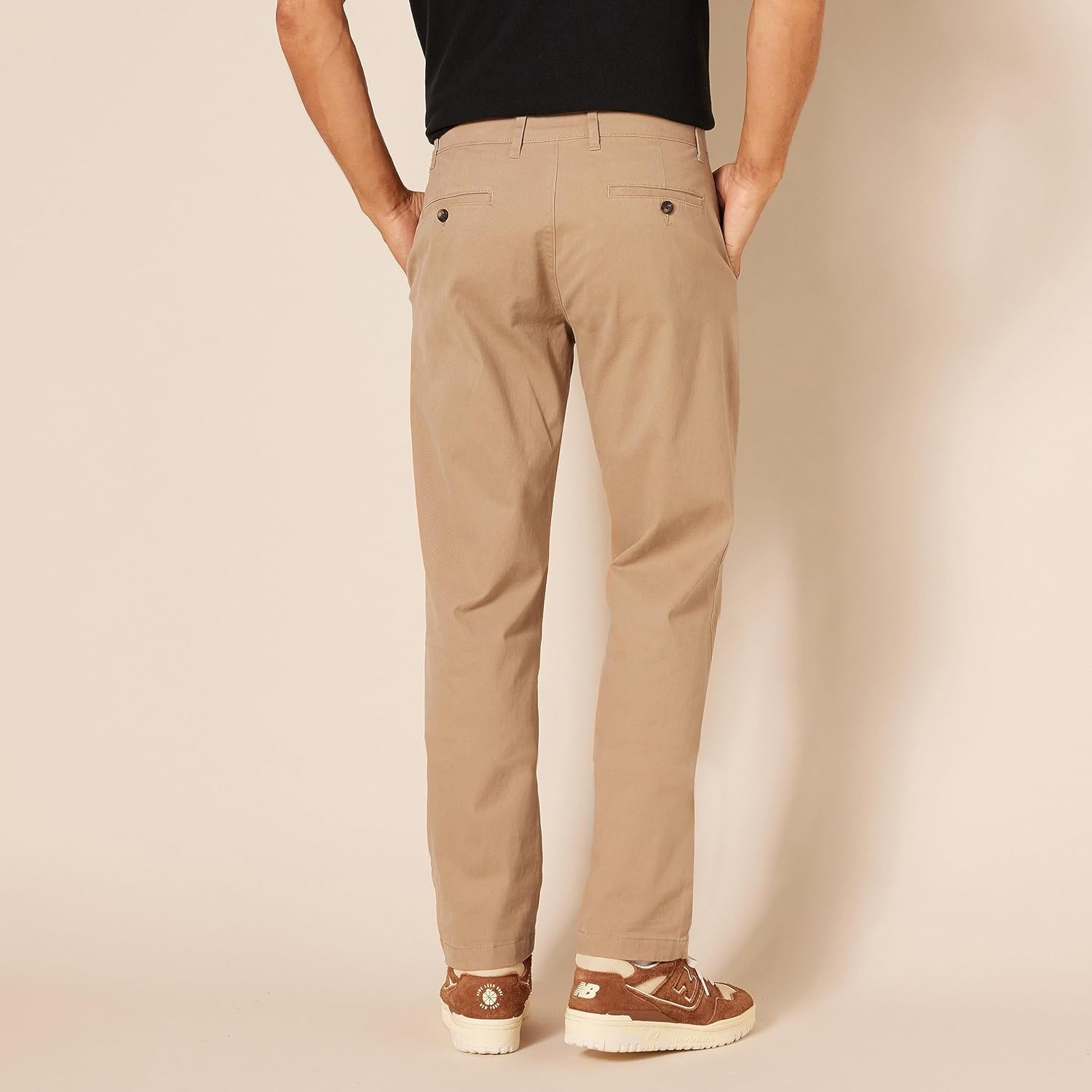 Amazon Essentials Men's Athletic-Fit Casual Stretch Chino Pant (Available in Big & Tall) - Image 3