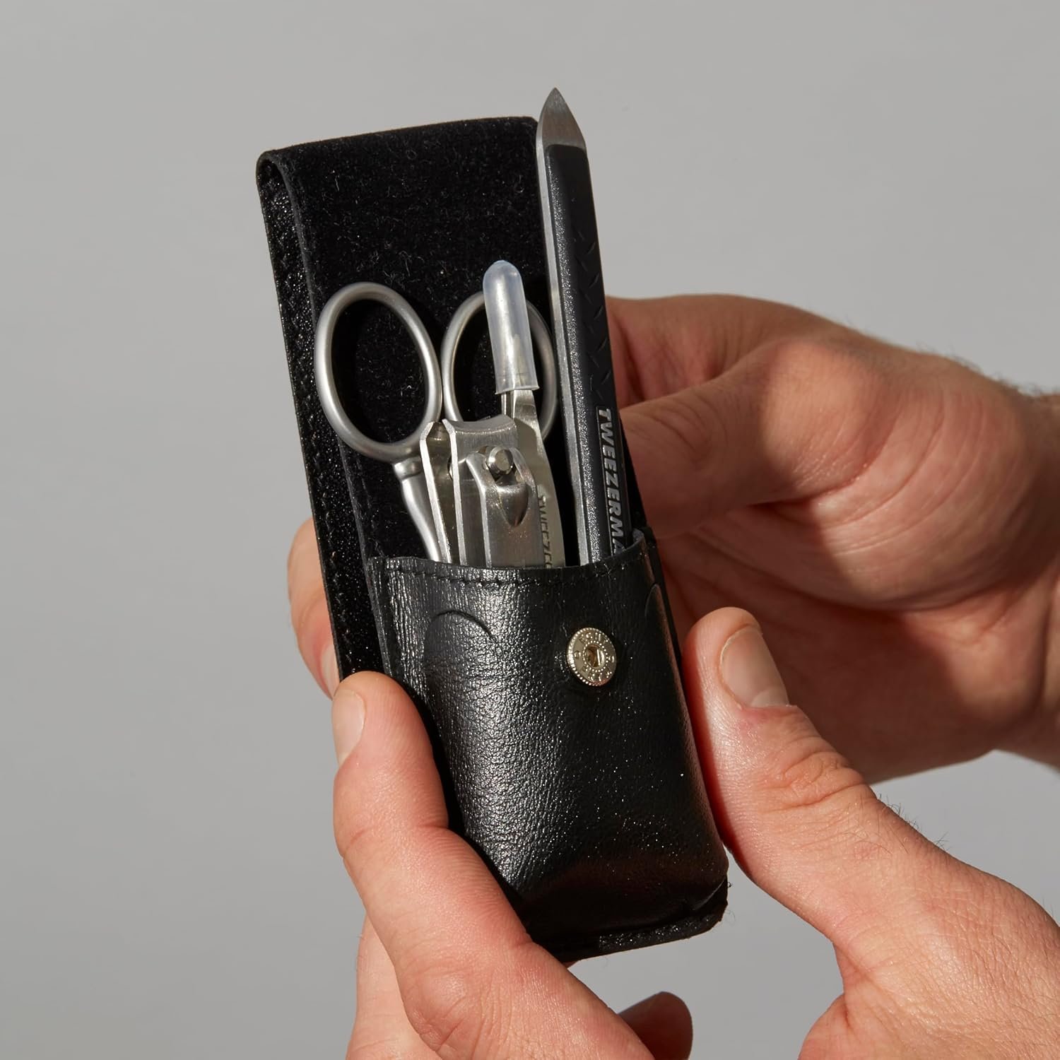 Tweezerman Essential Grooming Kit, EA (4087-MG), 1 Count - Image 8