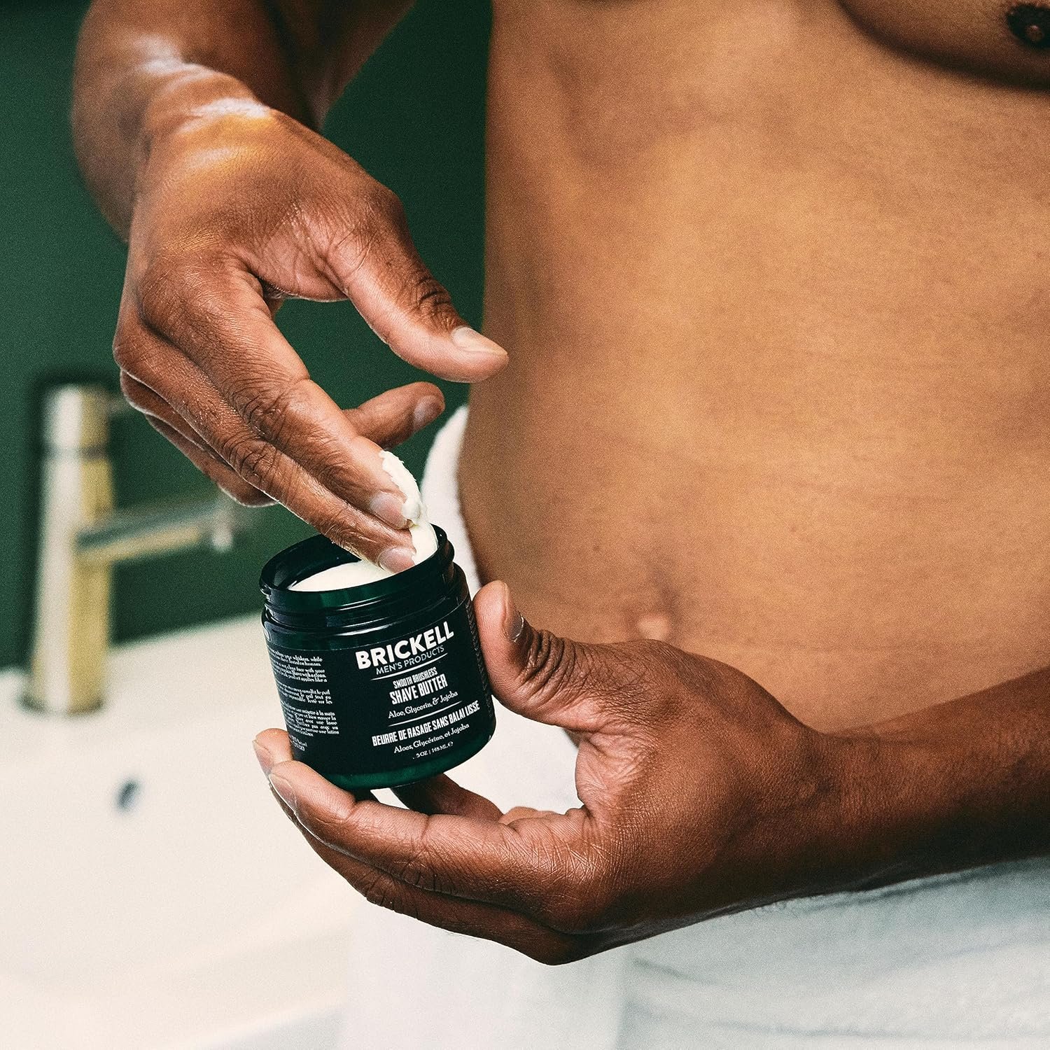 Brickell Men's Smooth Brushless Shave Butter for Men, Natural and Organic Smooth Shaving Butter to Fight Nicks, Cuts and Razor Burn, 5 Ounce, Scented - Image 4