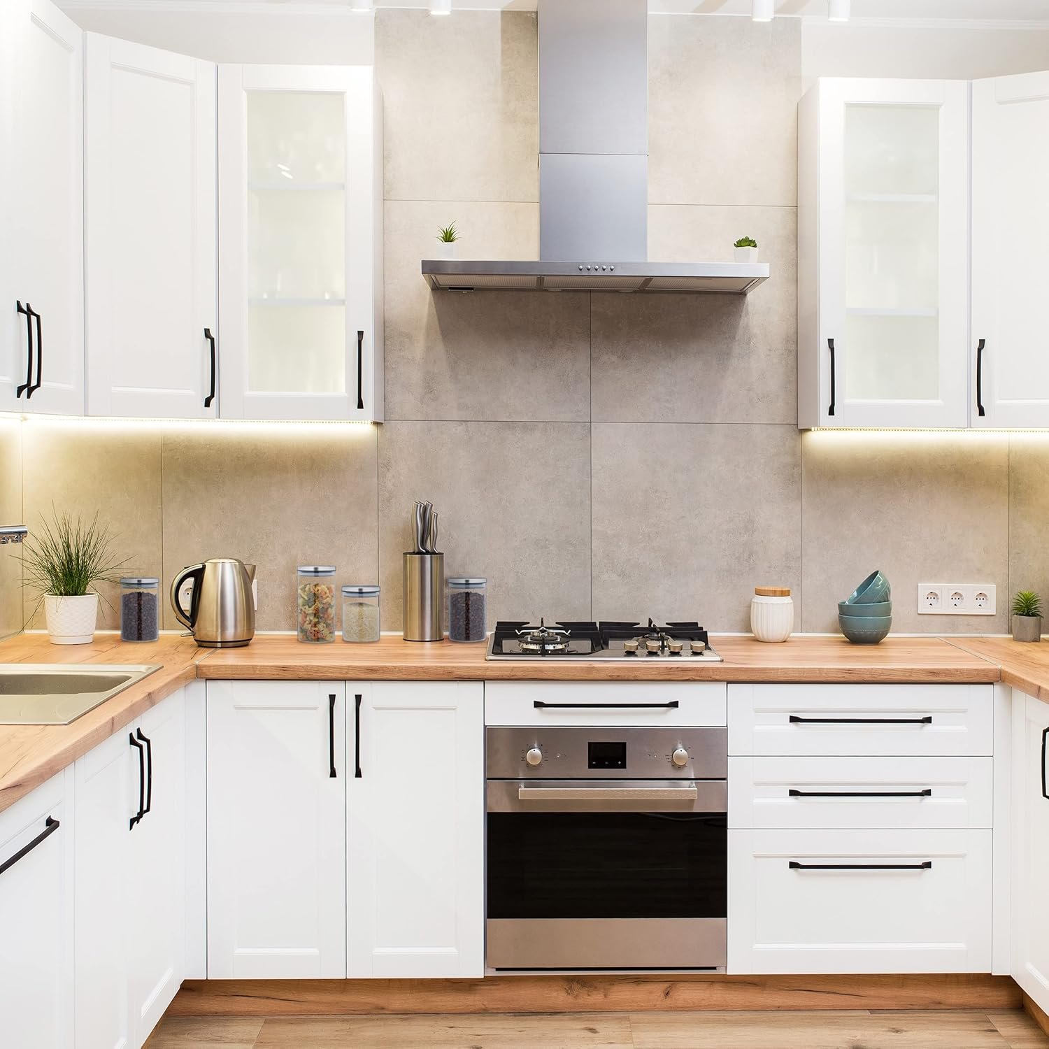 Storage Jars in Set of 6, in 3 Sizes, Stainless Steel Airtight Lids, Store Dry Food, Glass, Transparent/Silver, 18 x 10 cm - Image 6