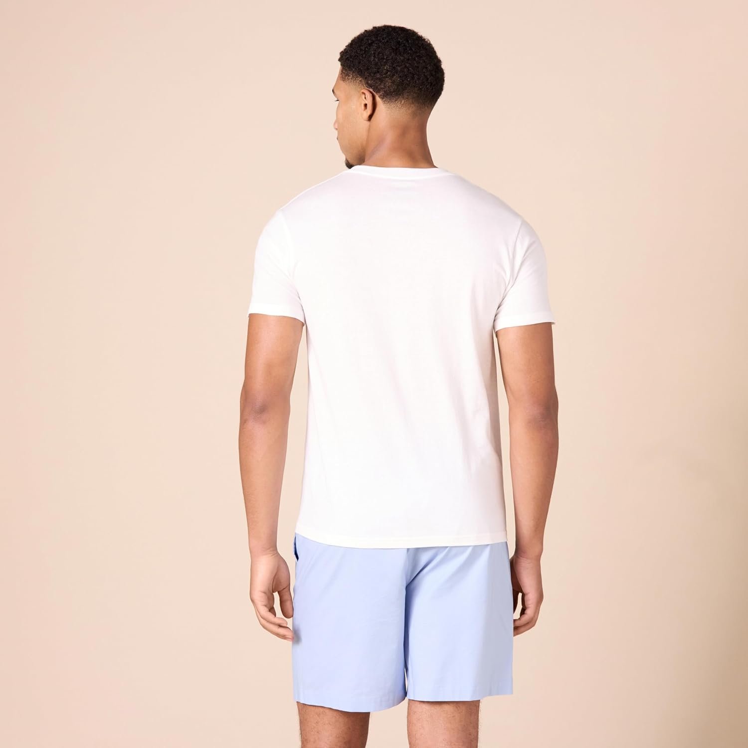 Amazon Essentials Men's V-Neck Undershirt, Breathable, Cotton, Pack of 6 - Image 4