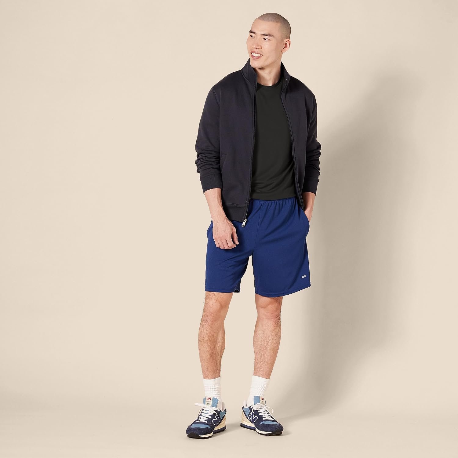 Amazon Essentials Men's Performance Tech Workout T-Shirts, Pack of 2 - Image 7