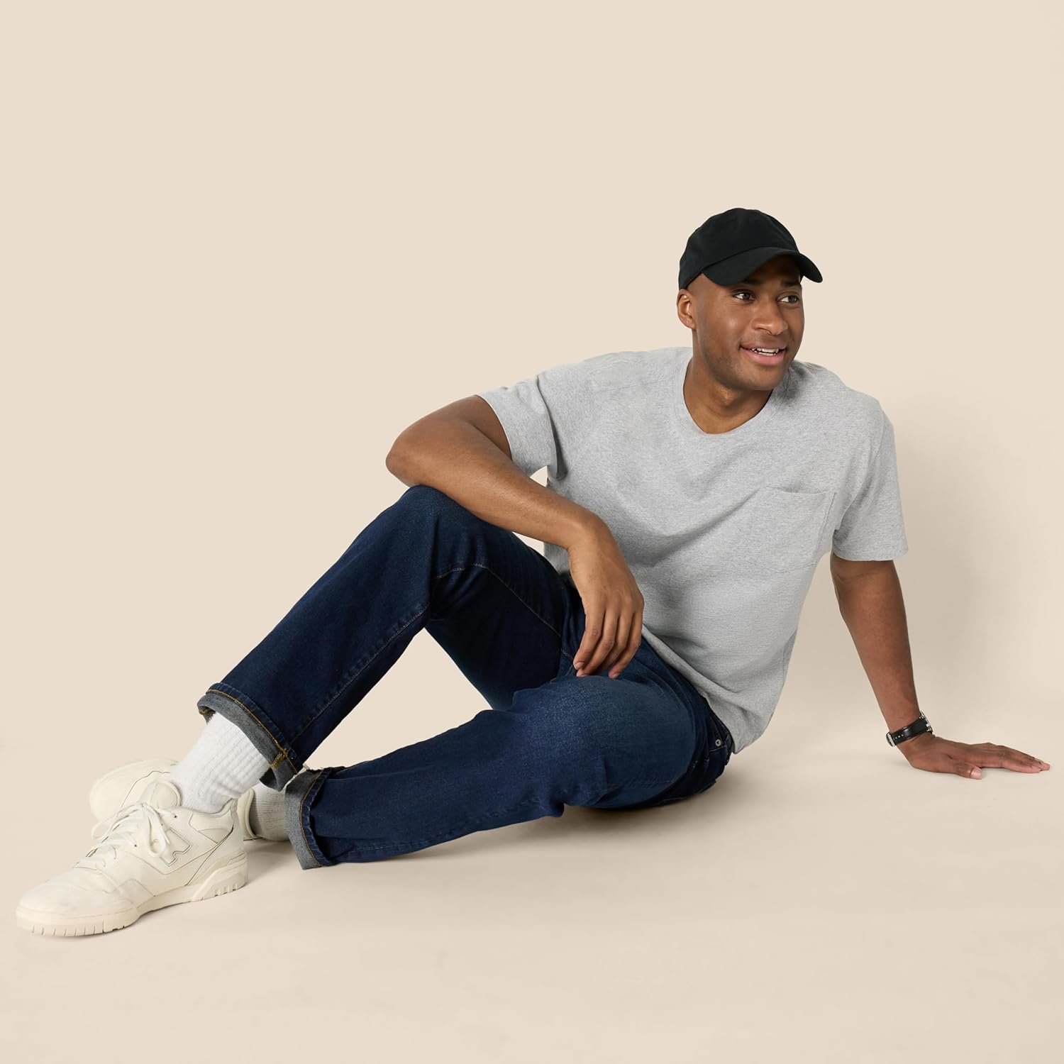 Amazon Essentials Mens Relaxed-Fit Heavyweight Cotton Pocket T-Shirt - Image 7