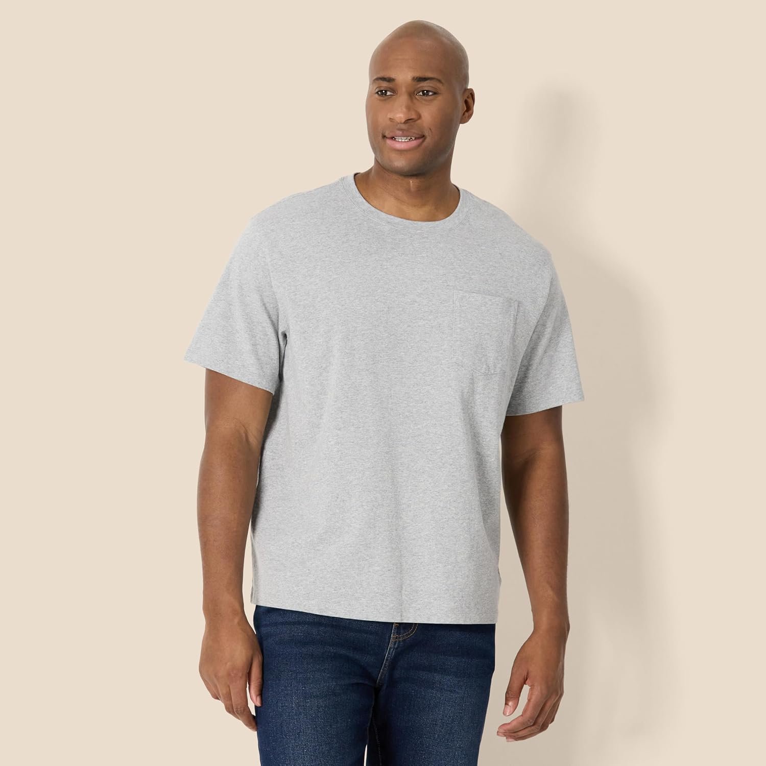 Amazon Essentials Mens Relaxed-Fit Heavyweight Cotton Pocket T-Shirt - Image 6