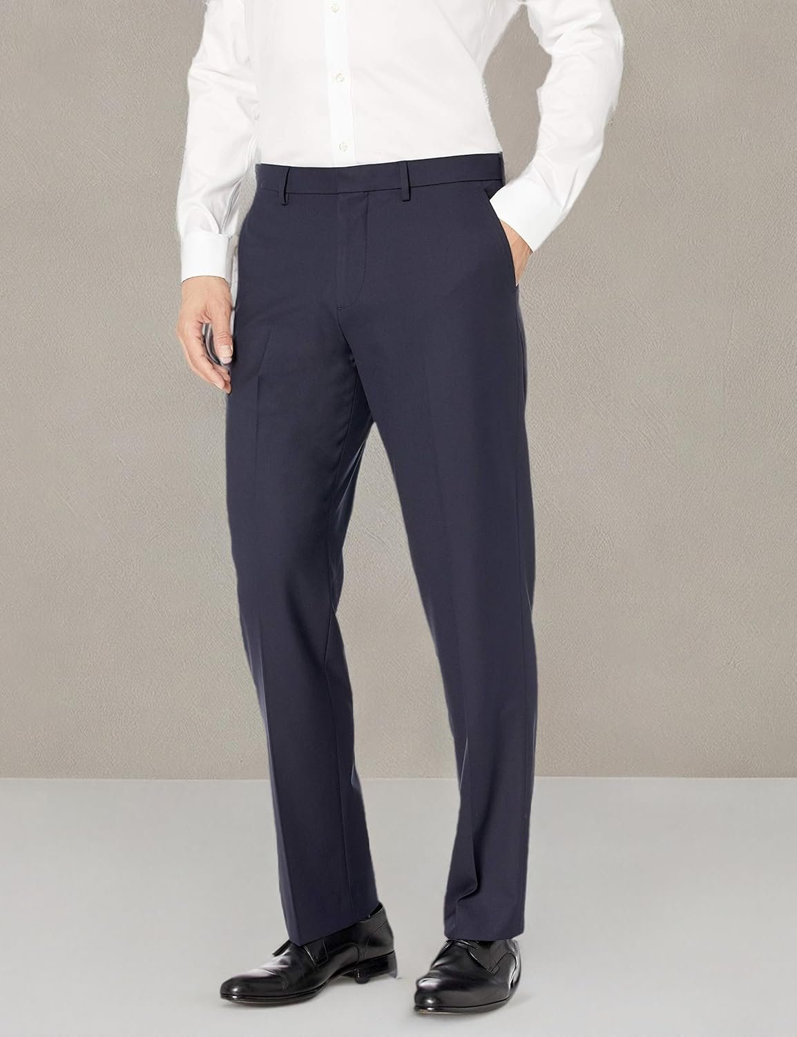Amazon Essentials Men's Classic-Fit Wrinkle-Resistant Stretch Dress Pants - Image 5