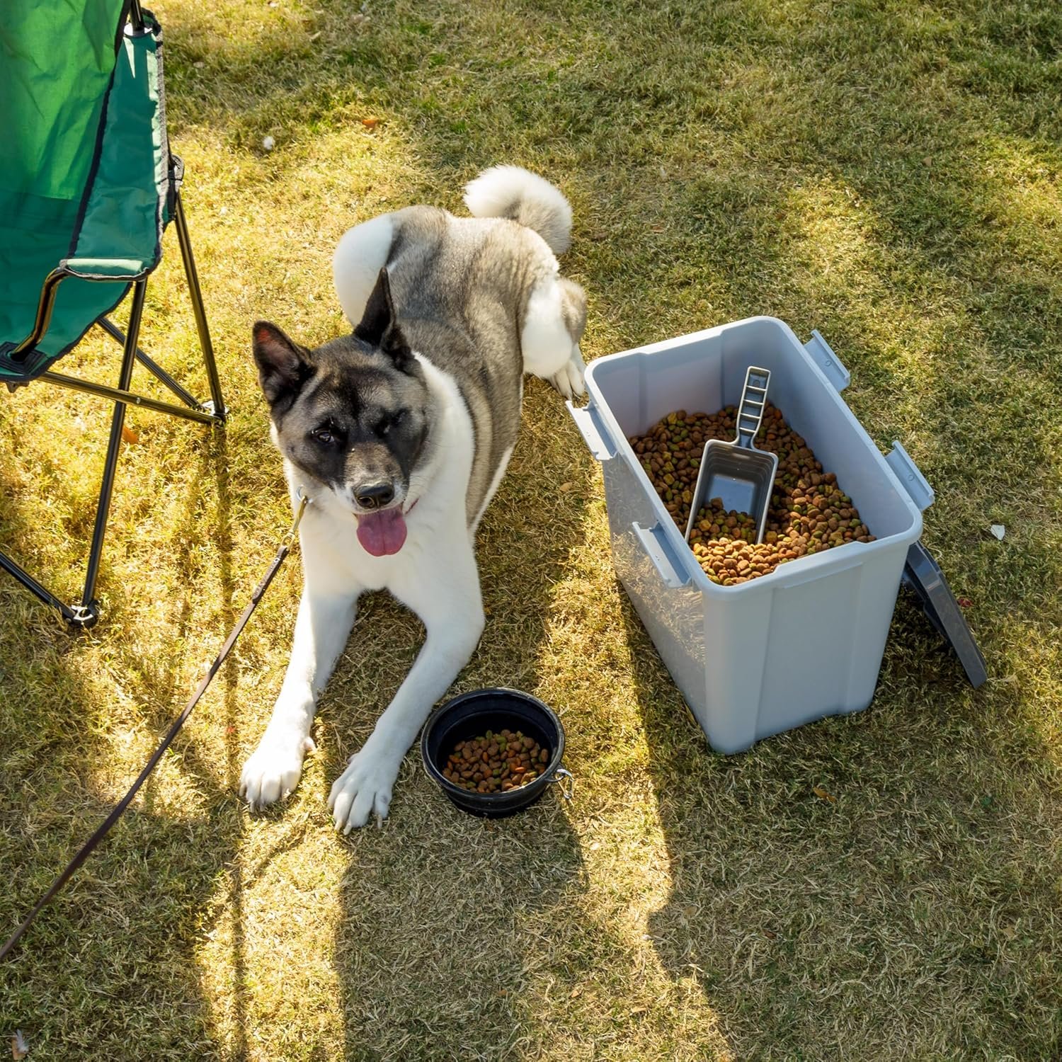 IRIS USA Stackable Dog Food Storage Container with 2 Cup Scoop, 4 Secure Latches, Fits up to 30 lbs, Pet Dry Food Bin, Gasket Seal Lid, BPA Free, Stackable, Easy Measure, Gray/Dark Gray - Image 12